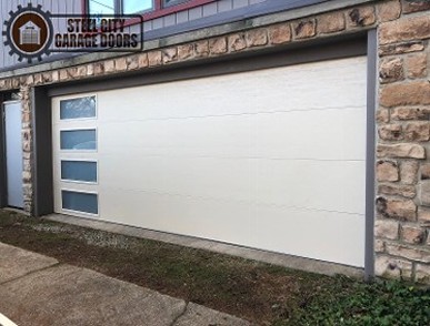 Clopay Modern Steel